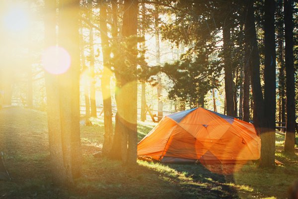 Les meilleures ressources pour bien préparer votre camping